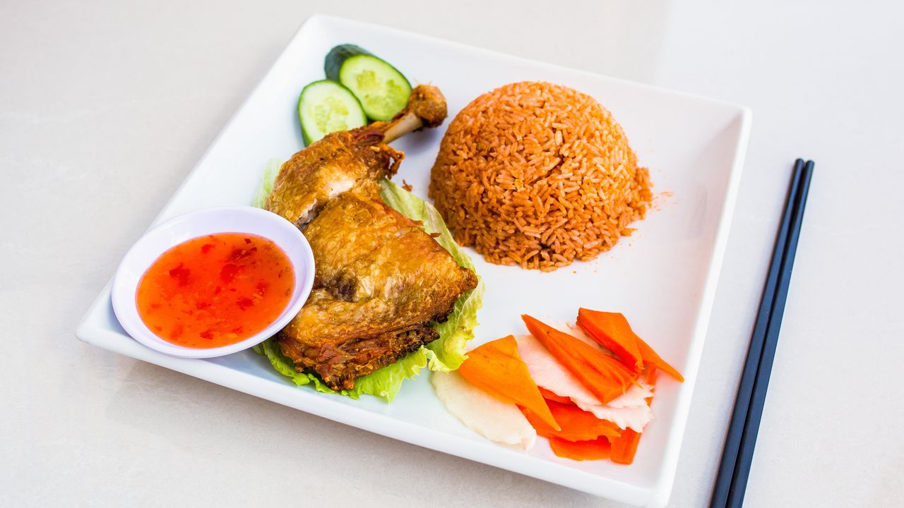 Crispy Chicken Rice