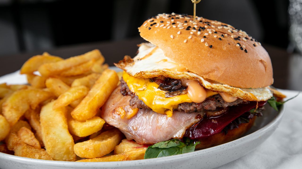 The Lot Burger