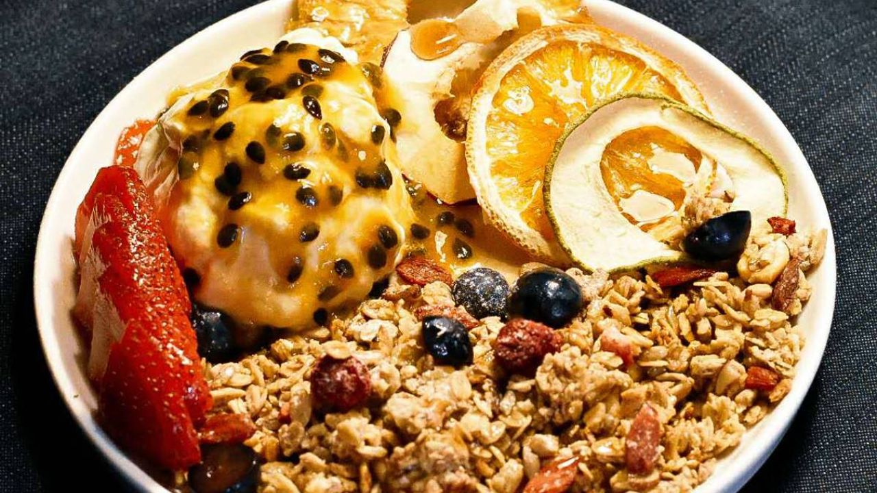Granola Bowl