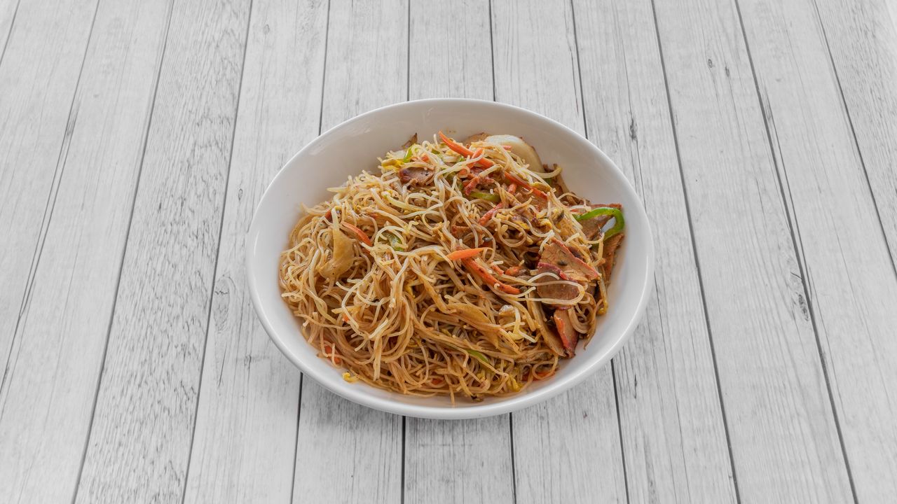 2. Singapore Noodles