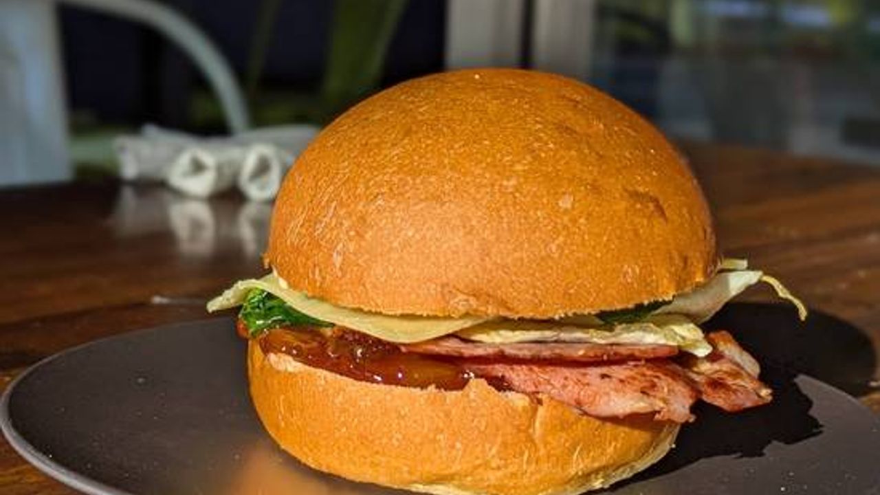 Bacon and Egg Roll