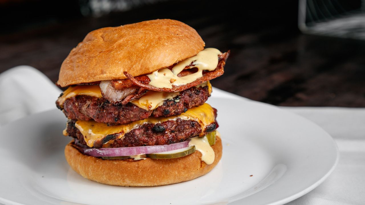 Double Cheeseburger (Standard)