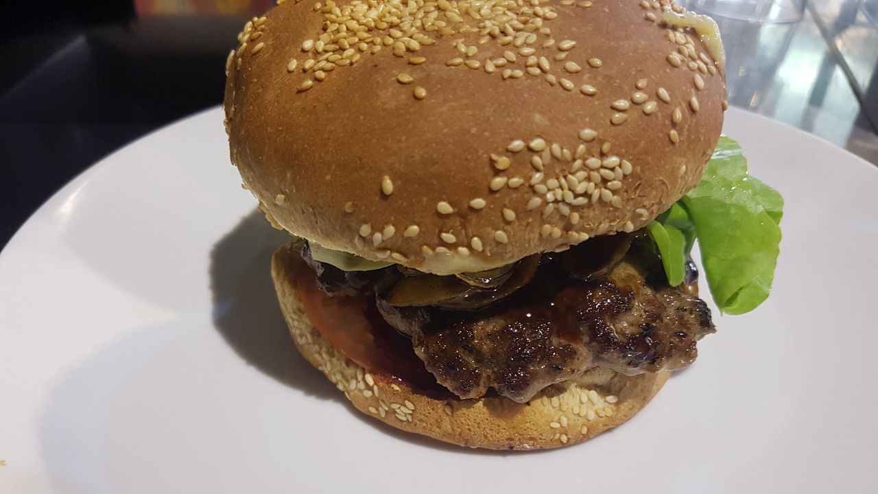 House Beef Burger