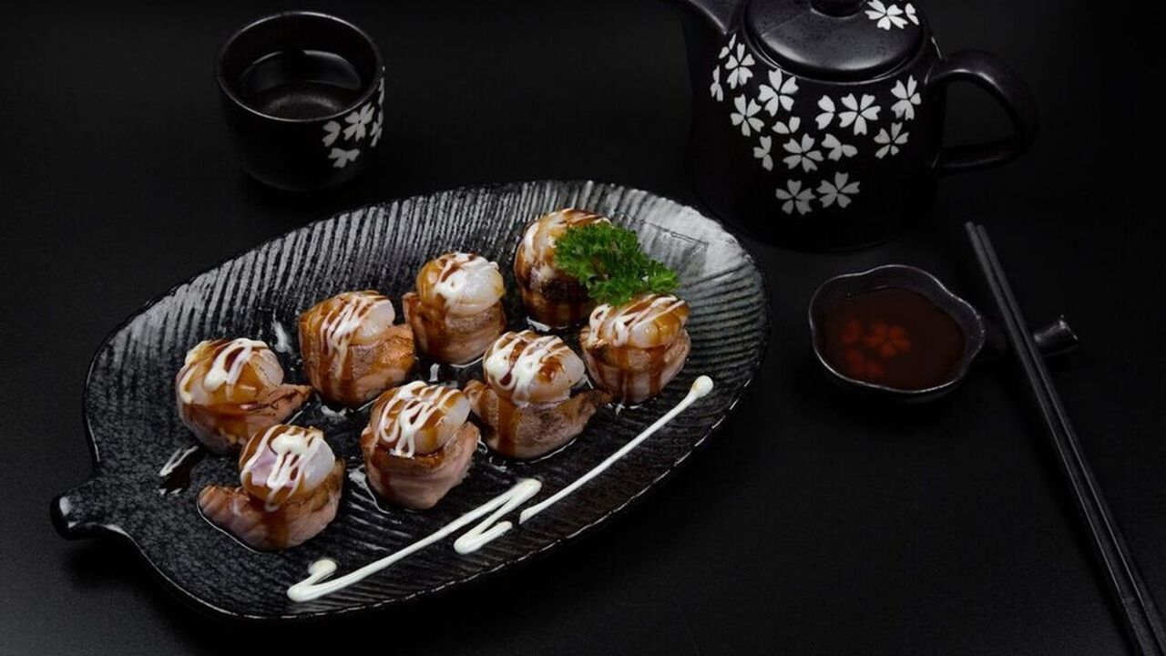 Seared Scallop Sushi Wrap