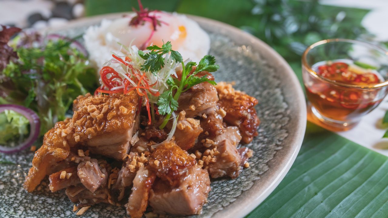 Crispy Pork Belly Garlic Stir Fried w Rice