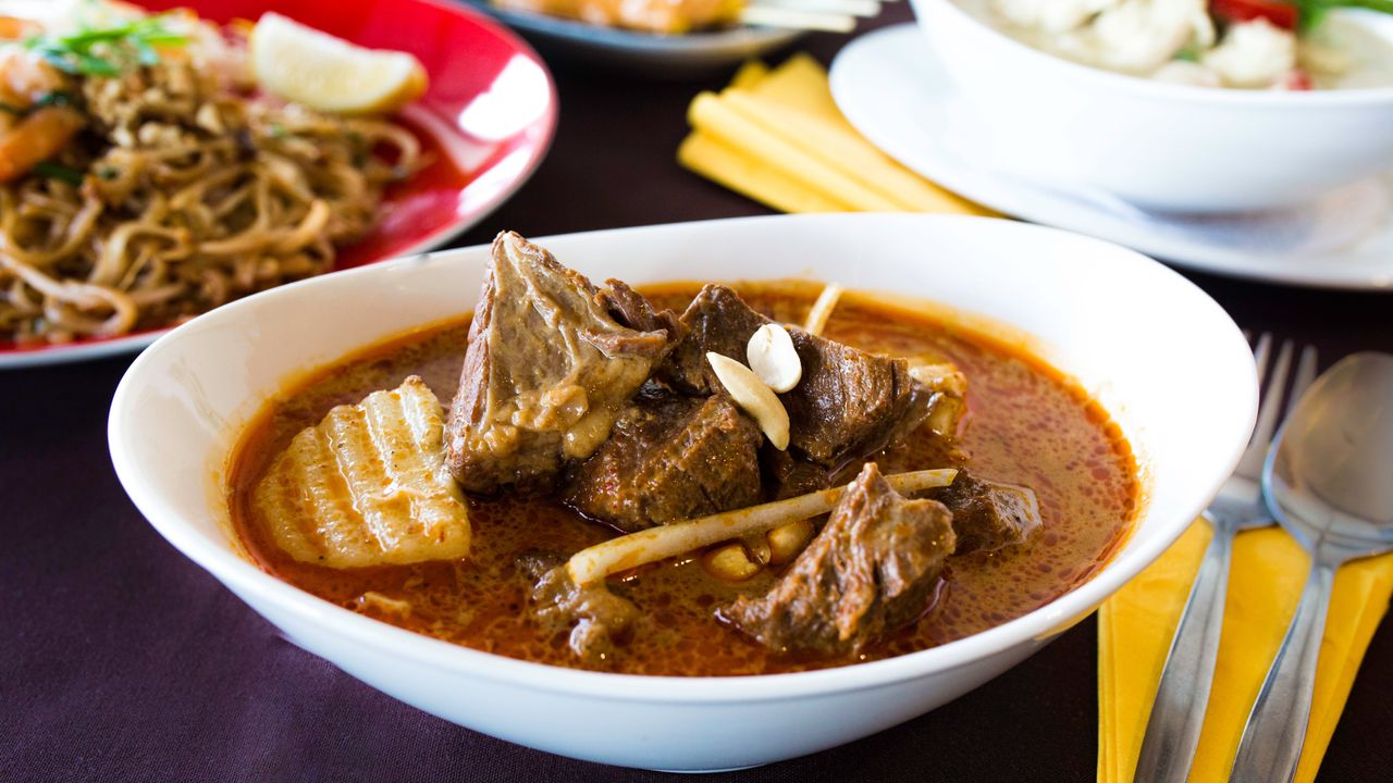 Masamun Beef (Gang Masamun Nuea) (Spicy)