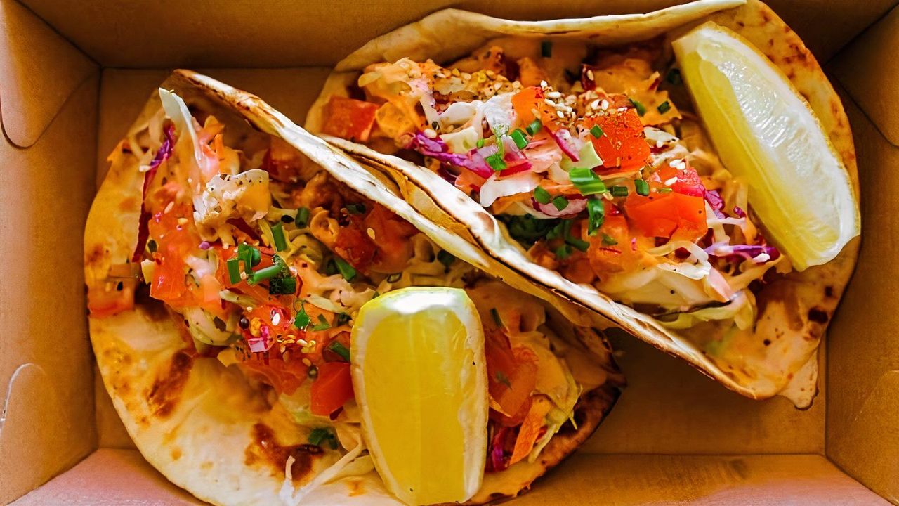 Soft Shell Chicken Tacos (2 Per Serve)