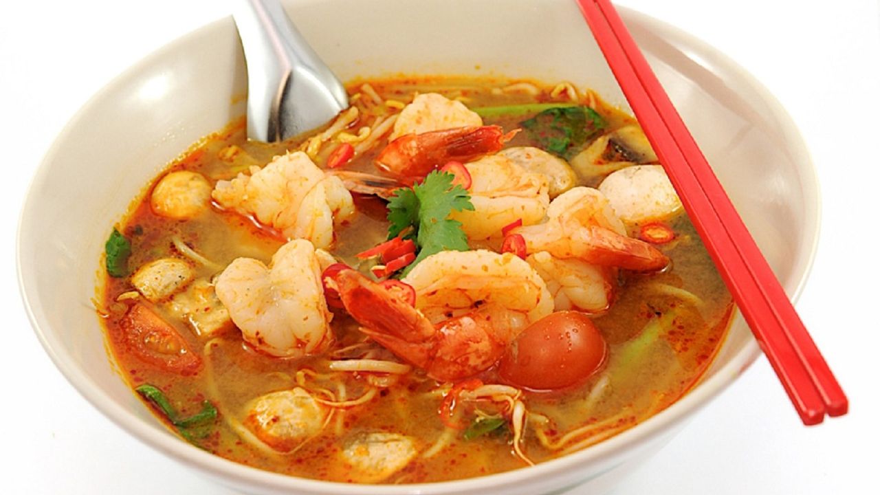 Tom Yum Noodle Soup in Thai Style