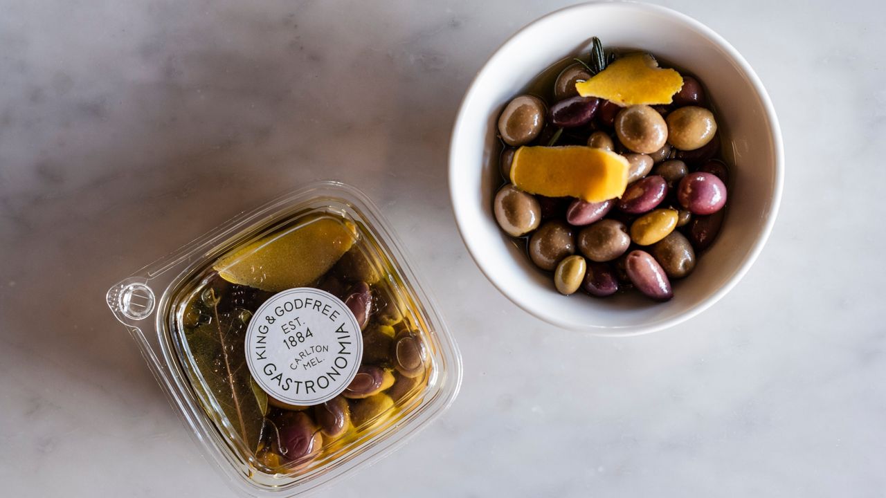 Marinated Olives (300g)