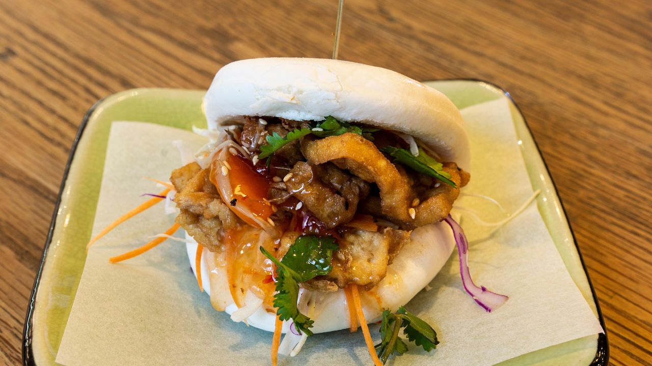 BBQ Chicken Steamed Bun