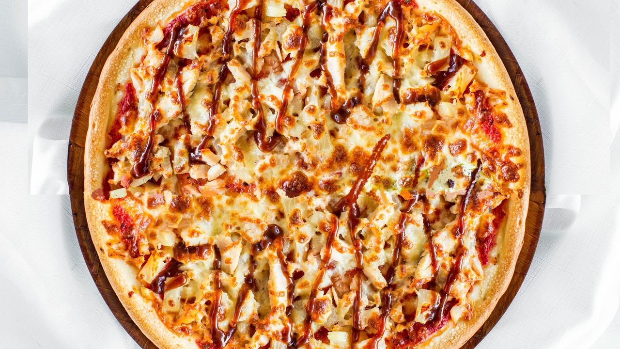 Chicken Delight Pizza (Family)