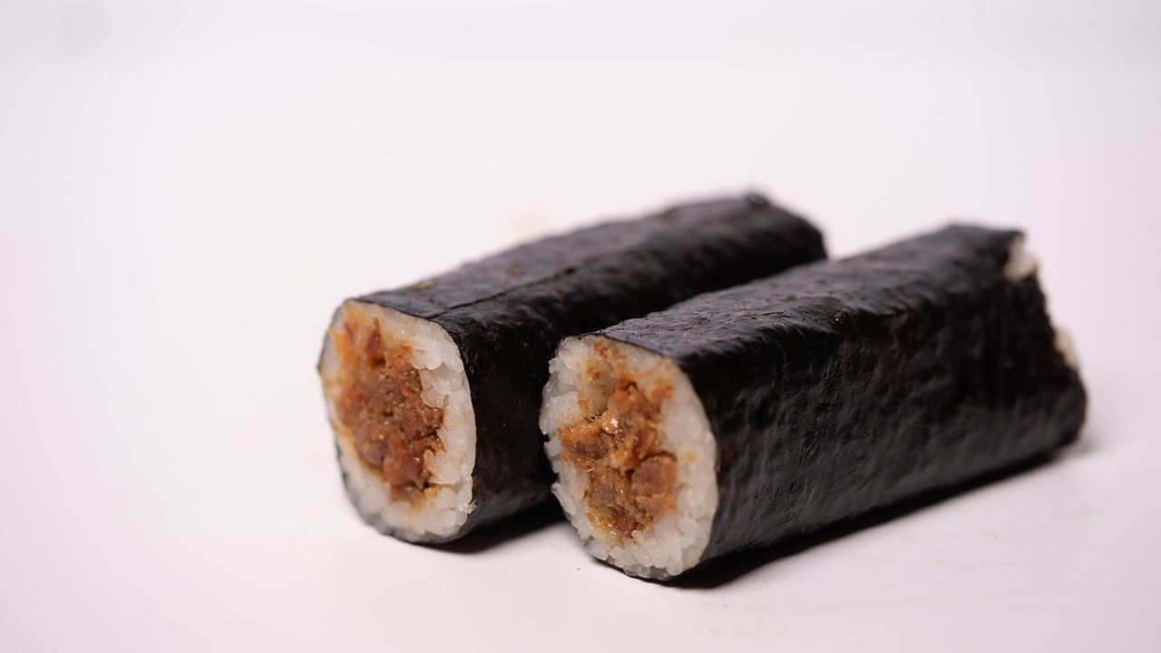 Crispy Salmon Roll
