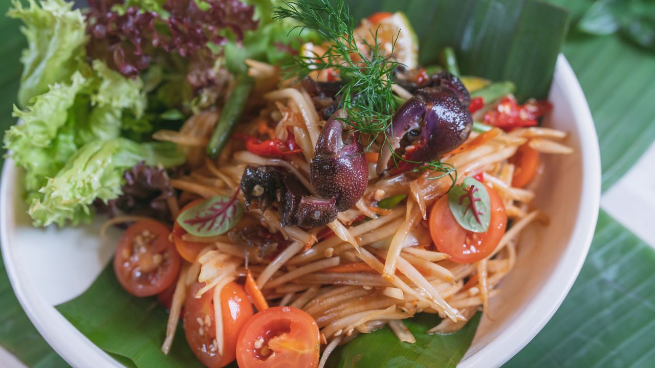 Som Tum Spicy Salad (Plara)