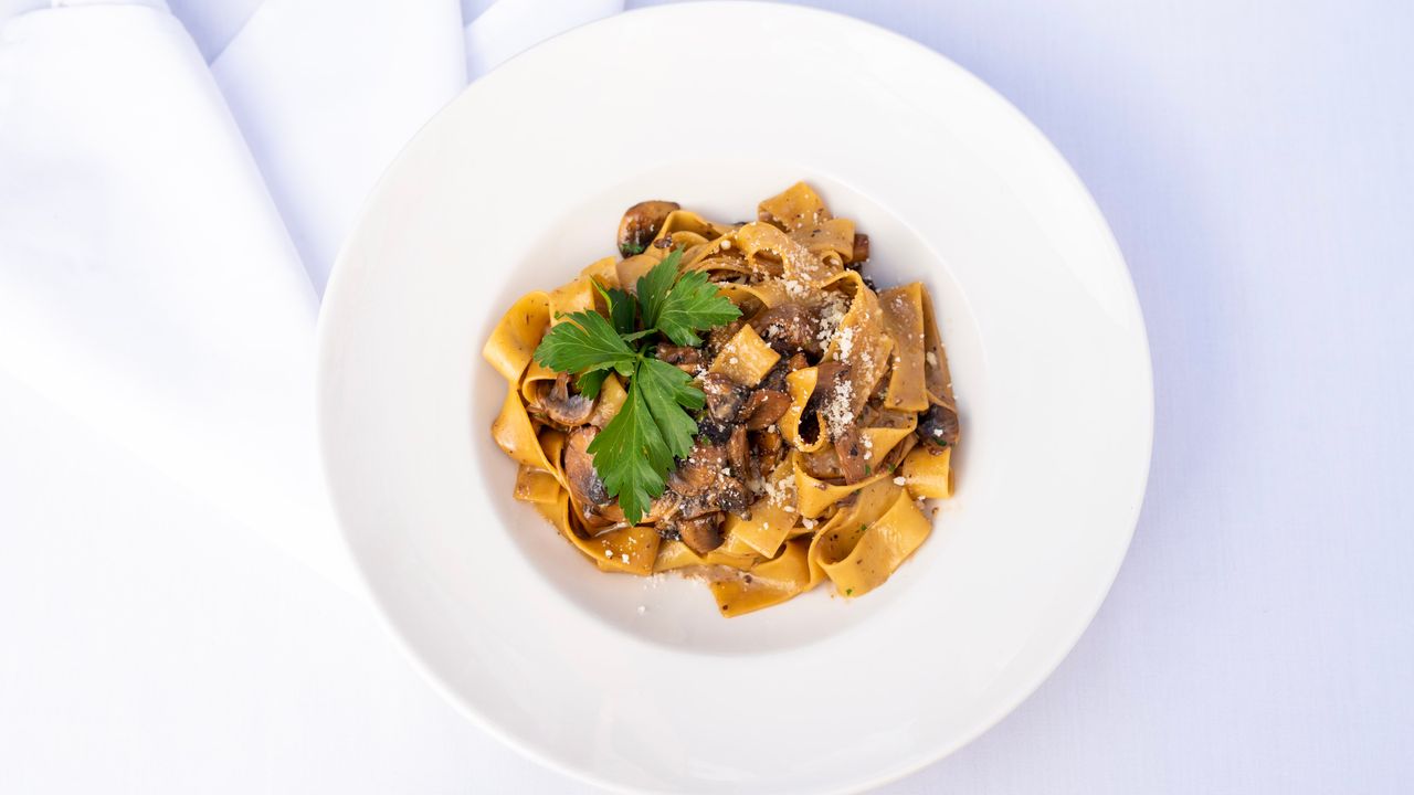 Pappardelle Con Funghi E Tartufo