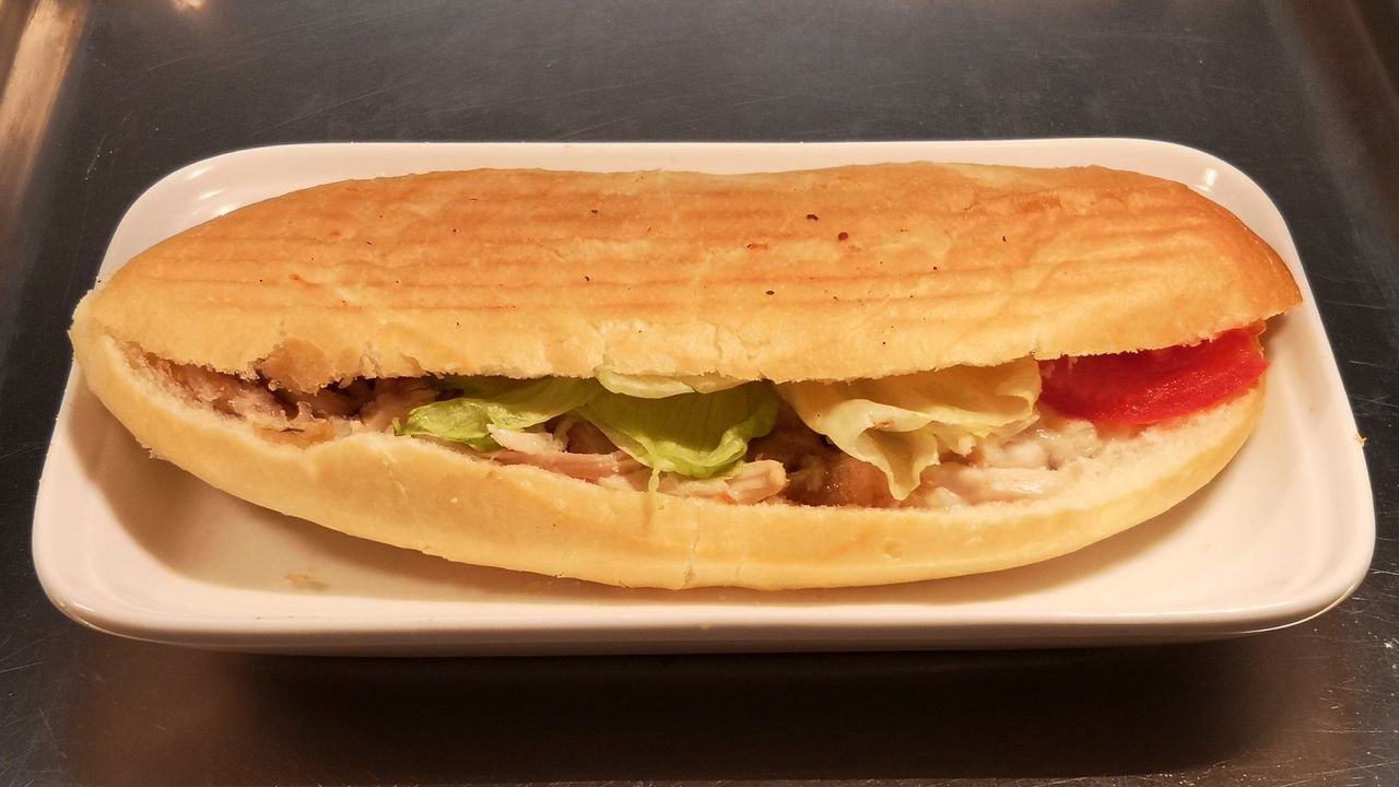 Veggie Plus Chicken Roll (Each)