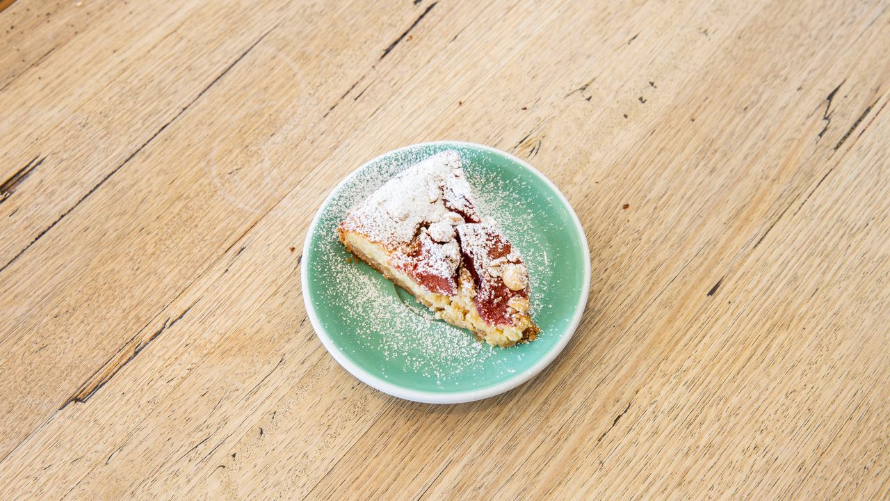House Made Simit (V) with Tea