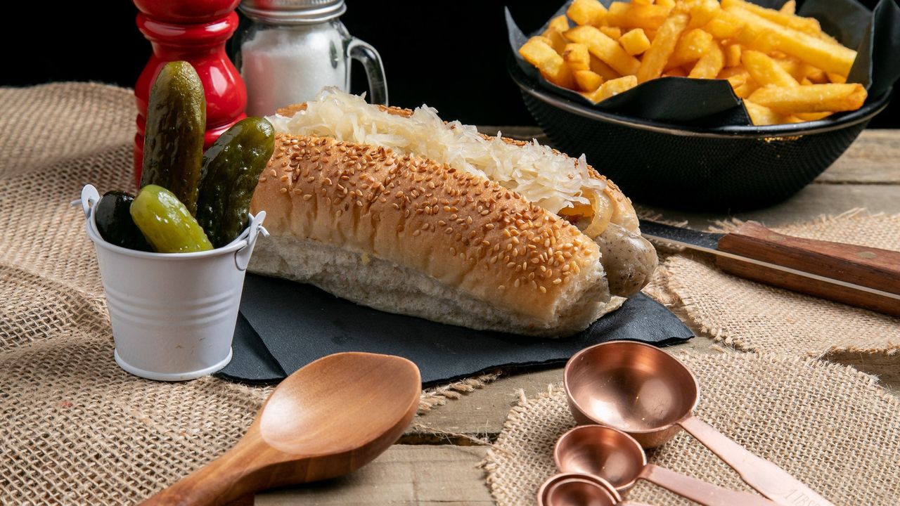 Vegan Beer Bratwurst Dog