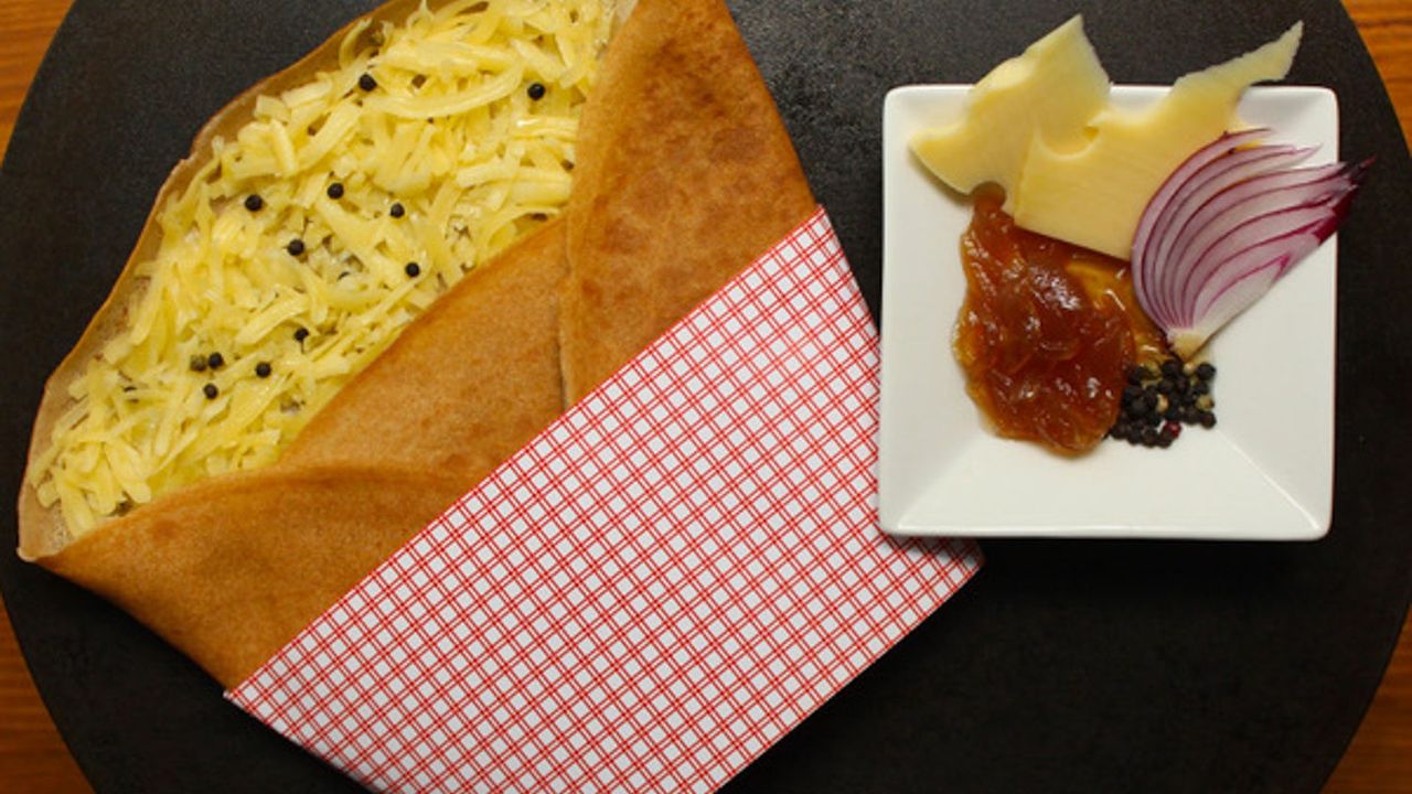 Emmental Cheese and Red Onion Marmalade