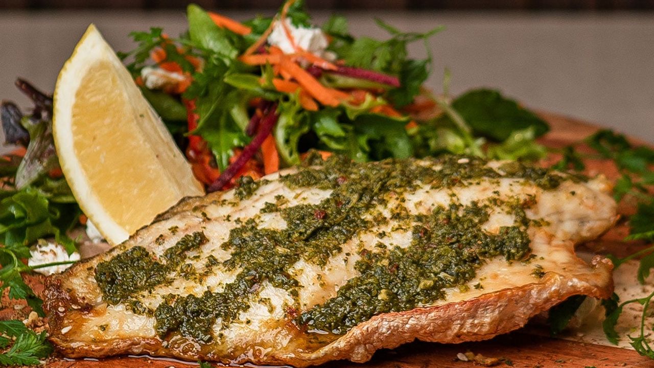 Grilled Fish & Salad