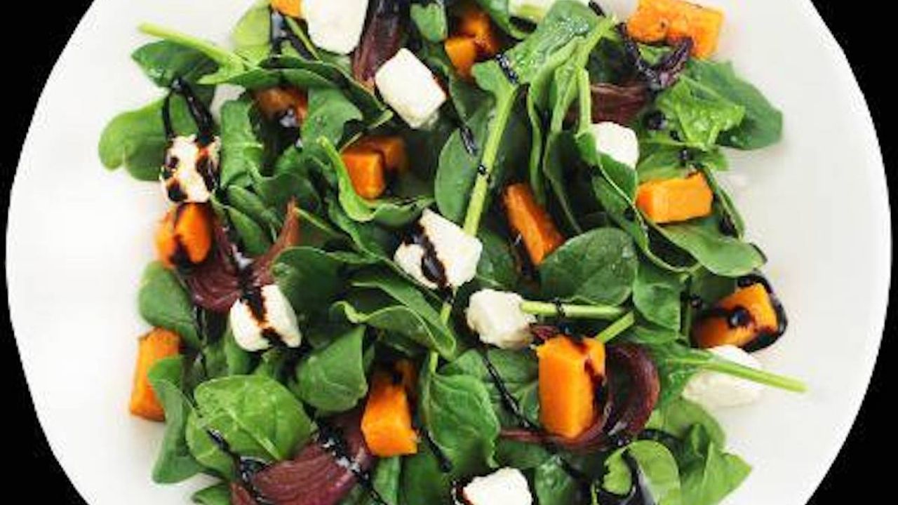 Roasted Pumpkin Salad (5080 kJ)