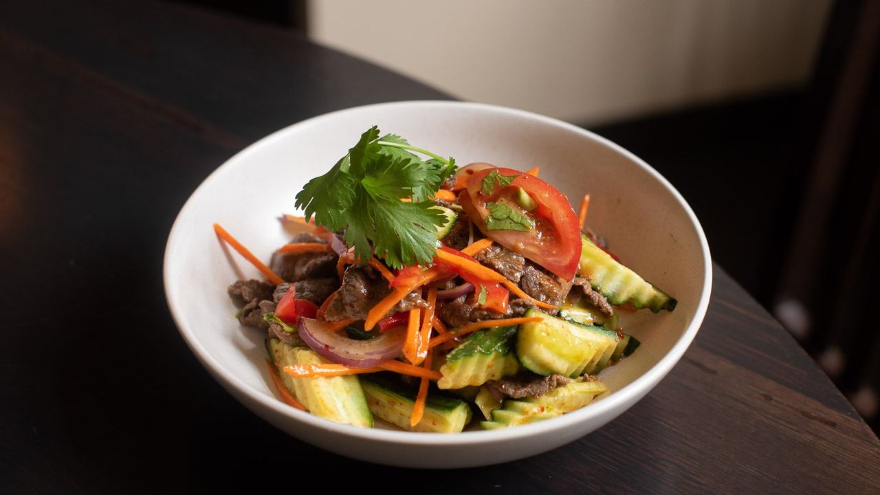 Yum Nua Salad