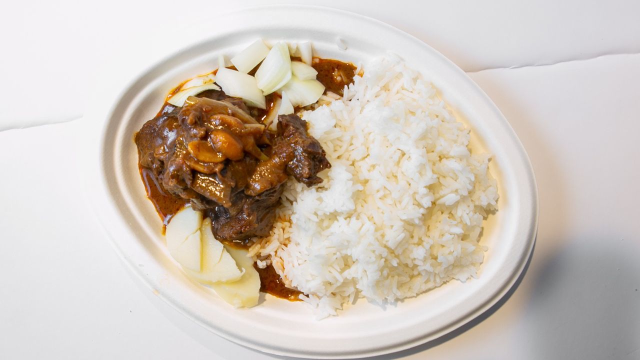 12. Massaman Curry Beef