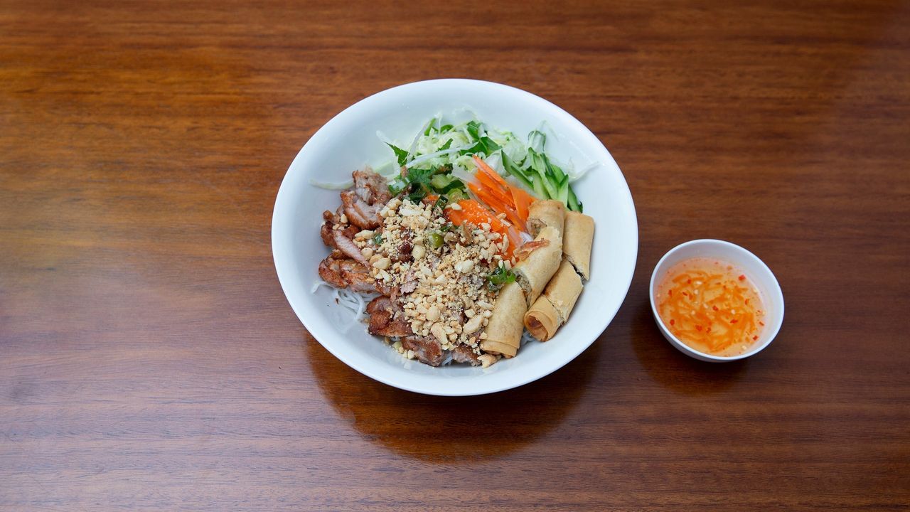 Bun Thit Nuong & Cha Gio