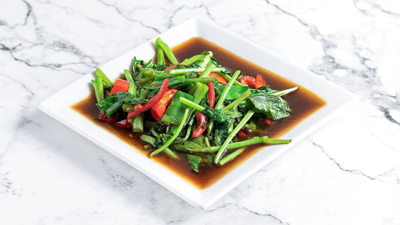 Stir Fried Kai Lan and Snow Peas