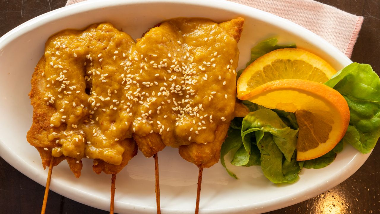 Satay Chicken Sticks (4)