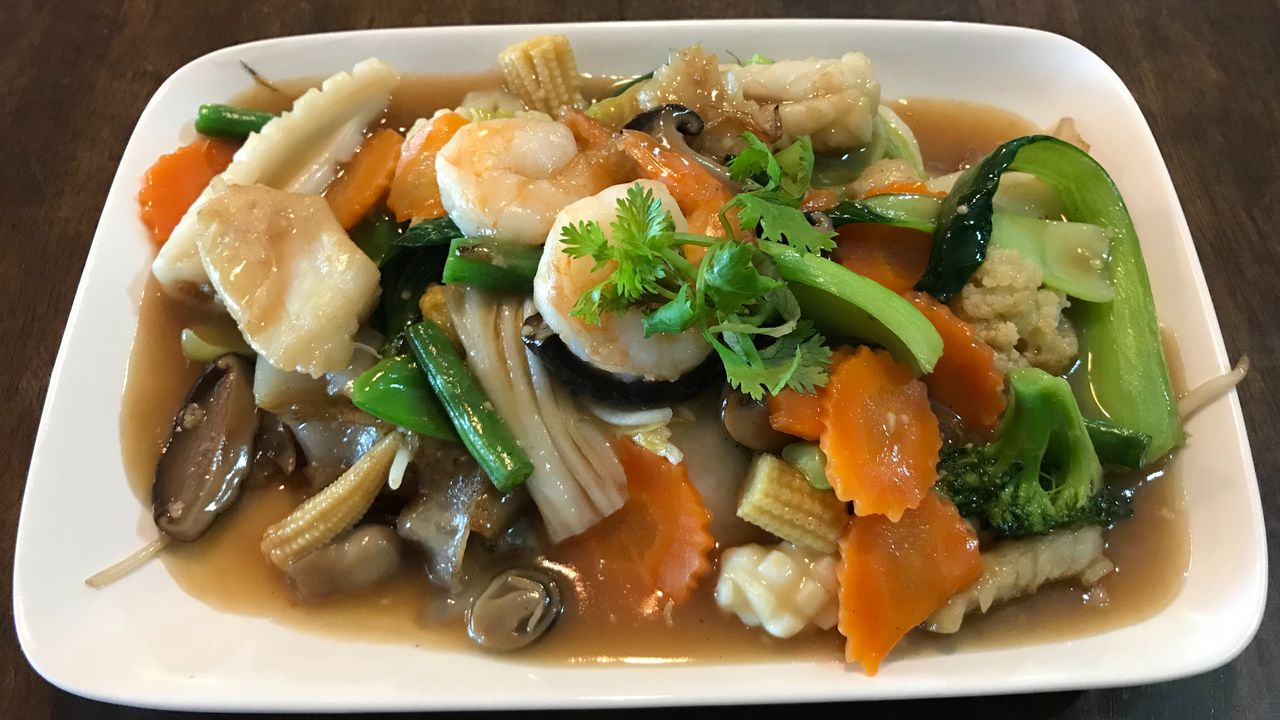 Seafood Fried Rice Noodles