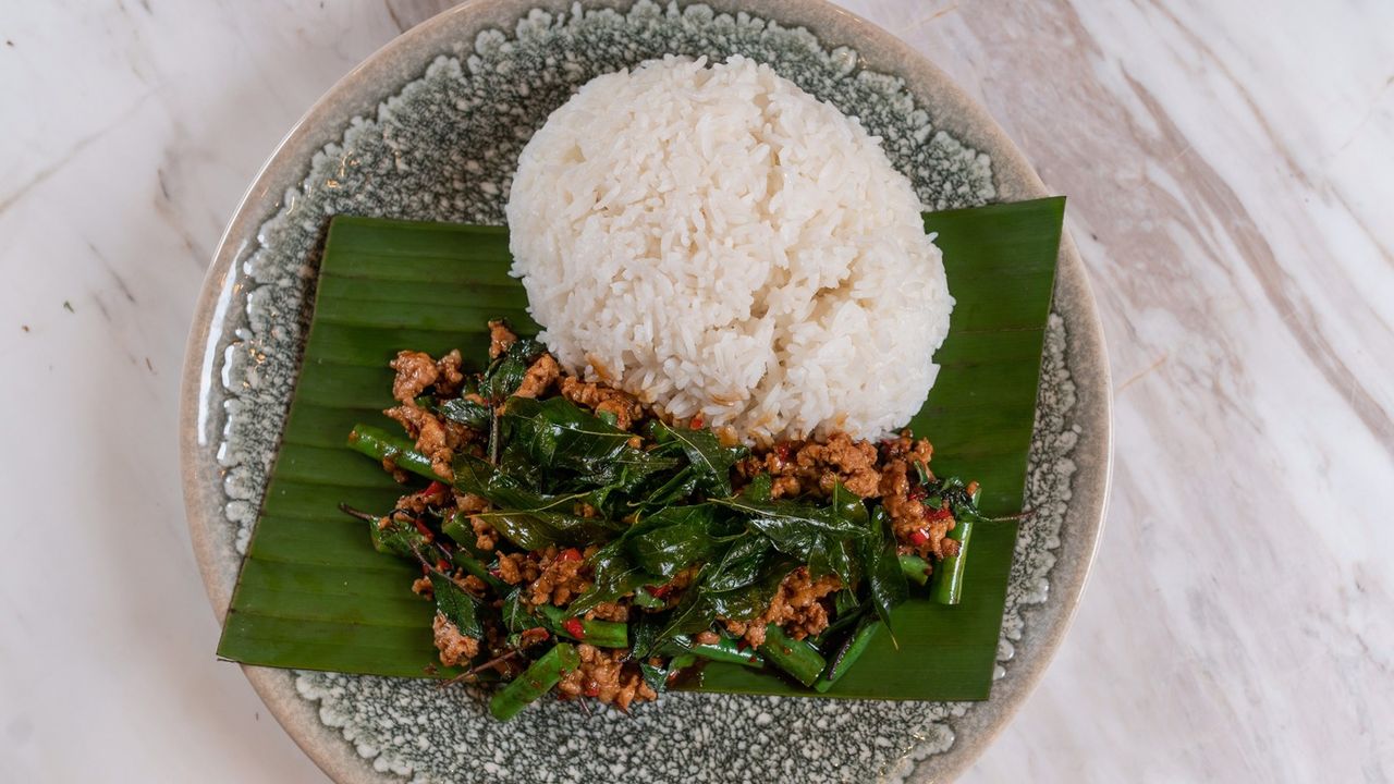 Chilli Basil Pork