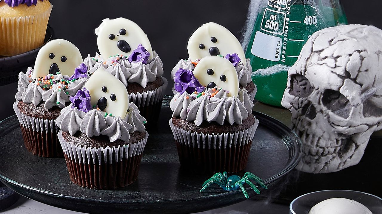 Chocolate Halloween Cupcakes