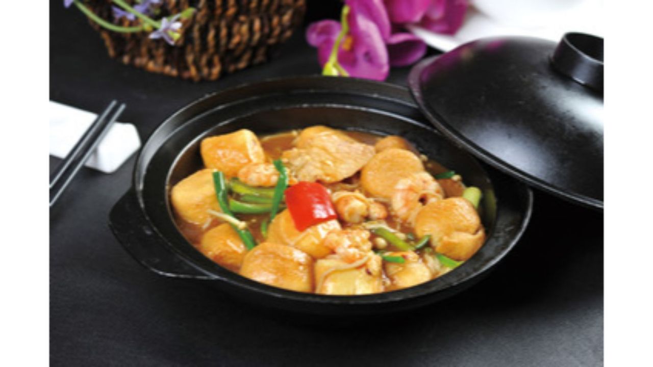 Dried Scallops with Diced Chicken & Silky Bean Curd