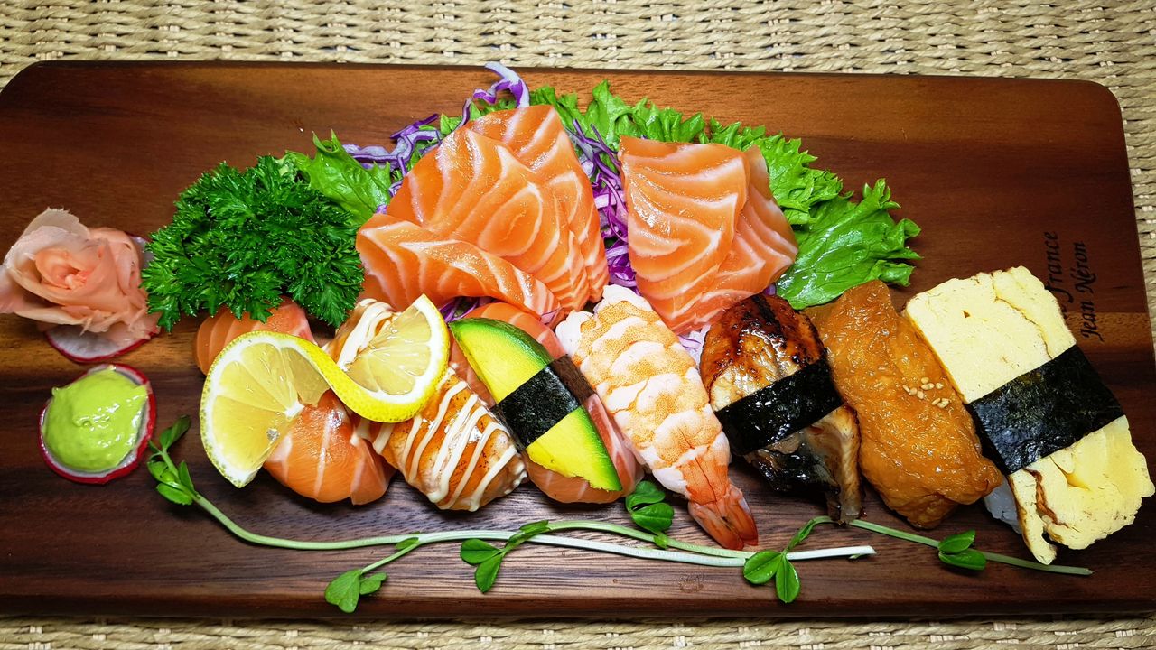 2. Salmon Sashimi (5 Piece) &Mix Sushi (7 pieces)
