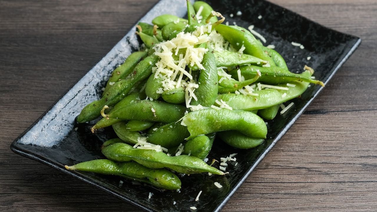 Parmesan Cheese Edamame (V) (GF)
