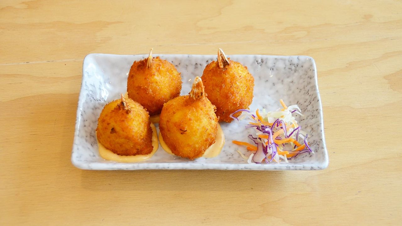 Seafood Crab Claw with Chilli Mayo (4)