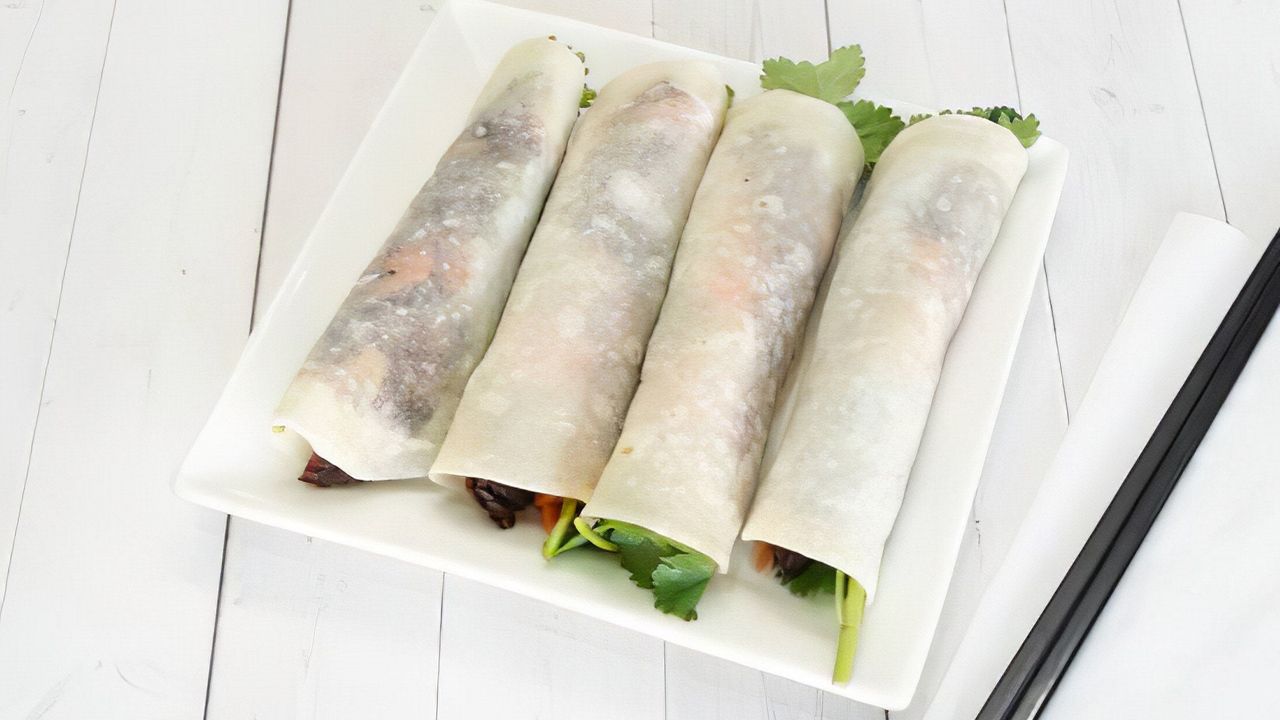 Peking Duck Rolls (Vịt Bắc Kinh)