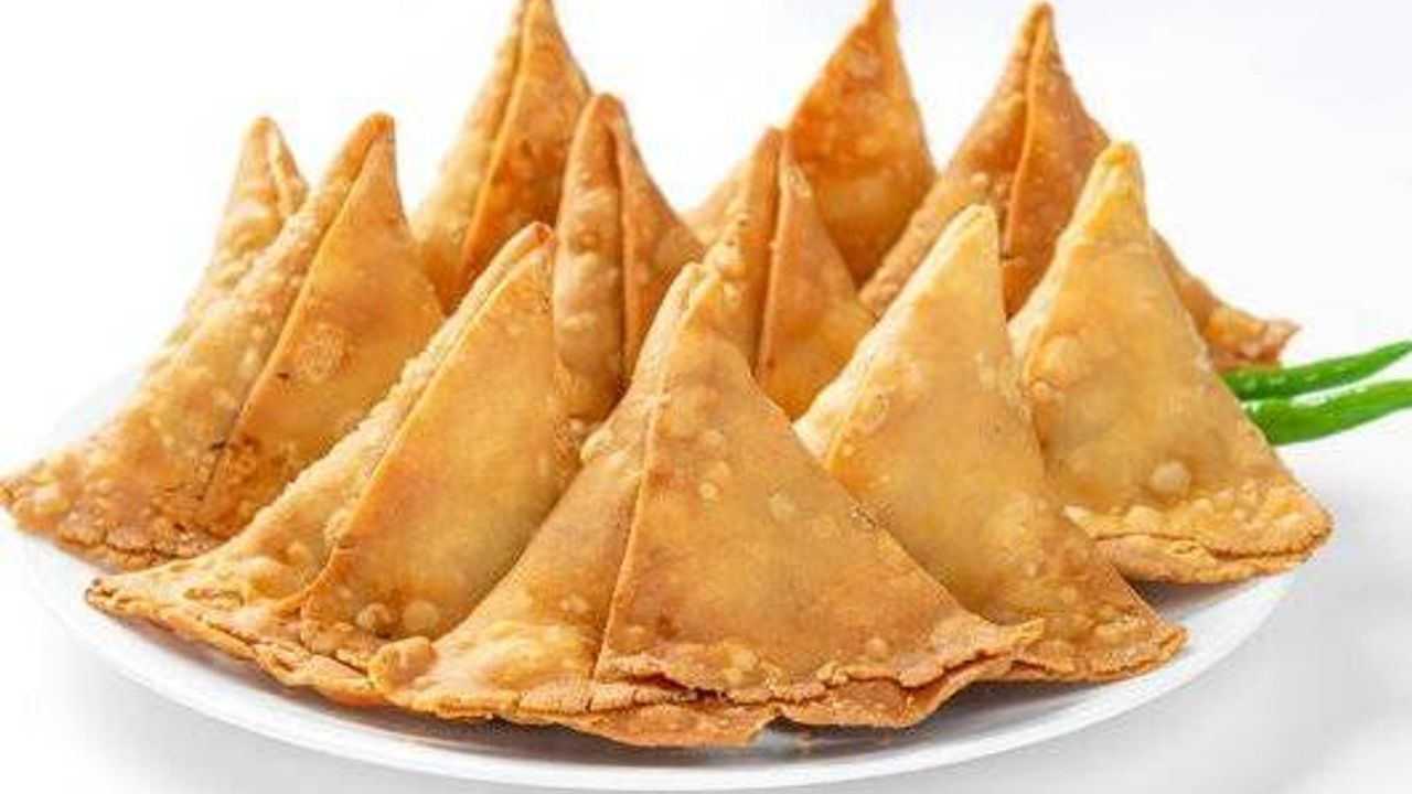 Vegetable Samosa 1pc