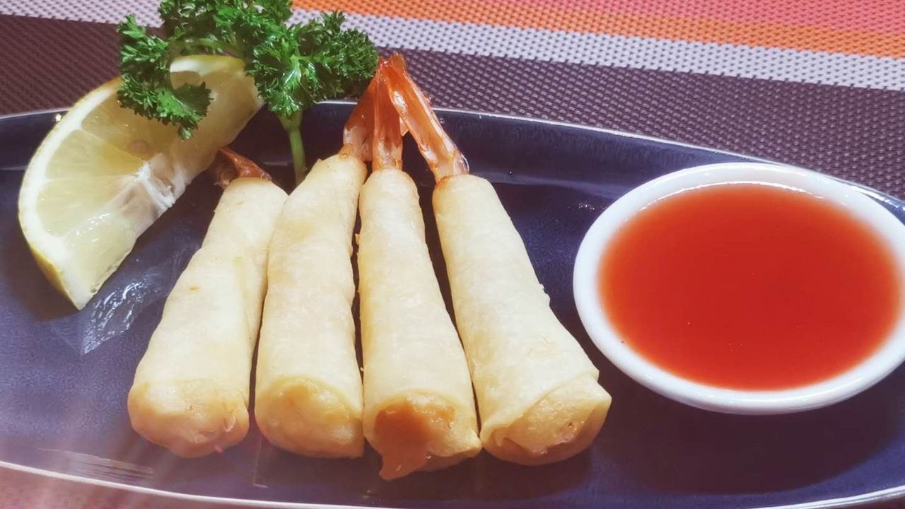 32. ·Deep Fried Woton (6) / 炸云吞