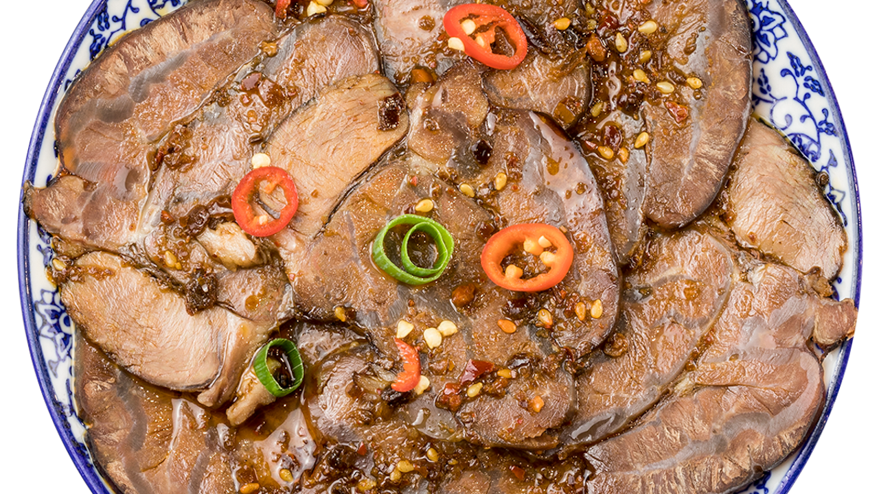 Soy Sauce Beef Slices with Garlic and Chilli Oil