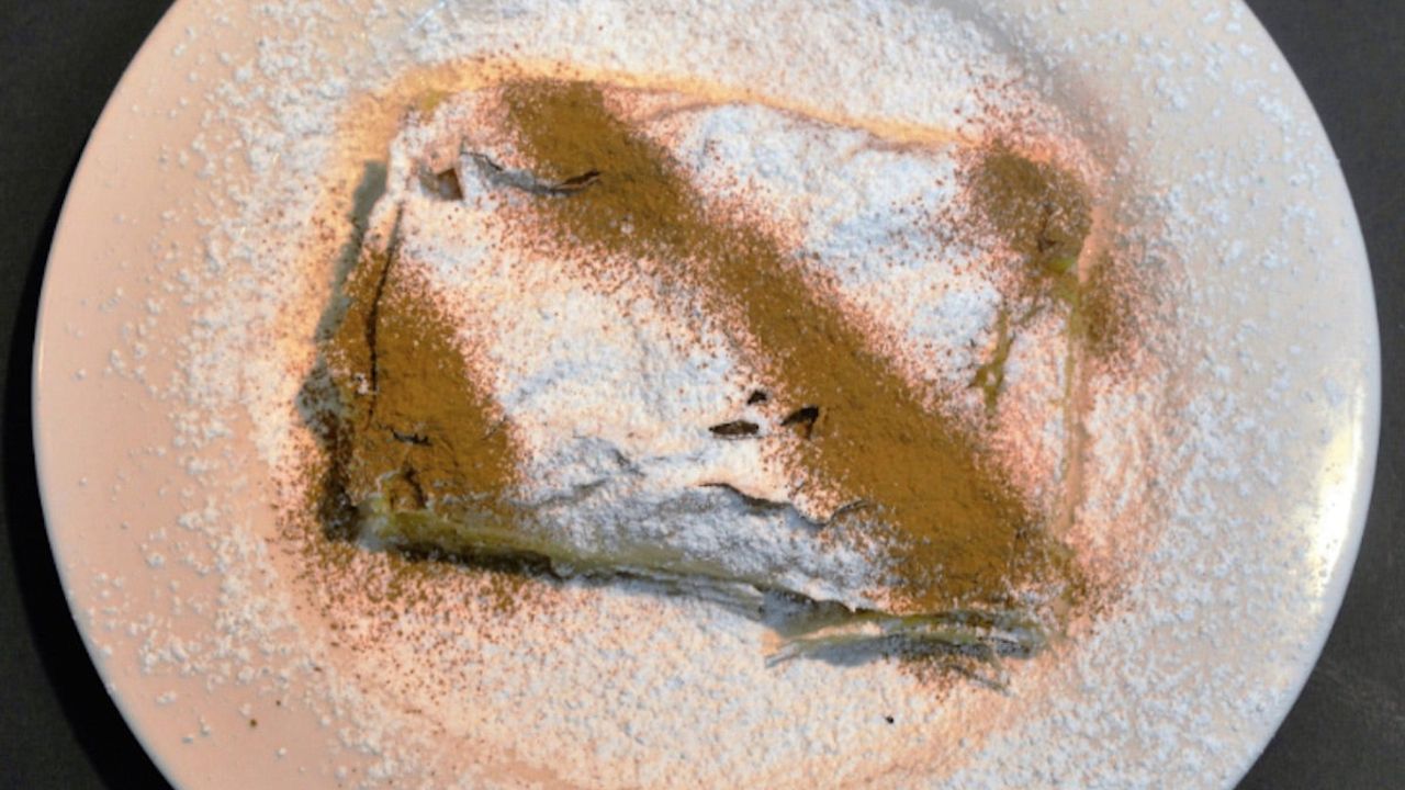 Bougatsa