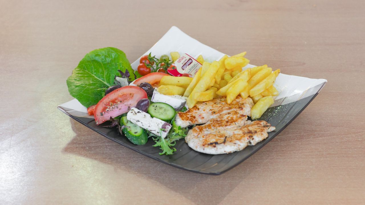 Grilled Chicken Salad