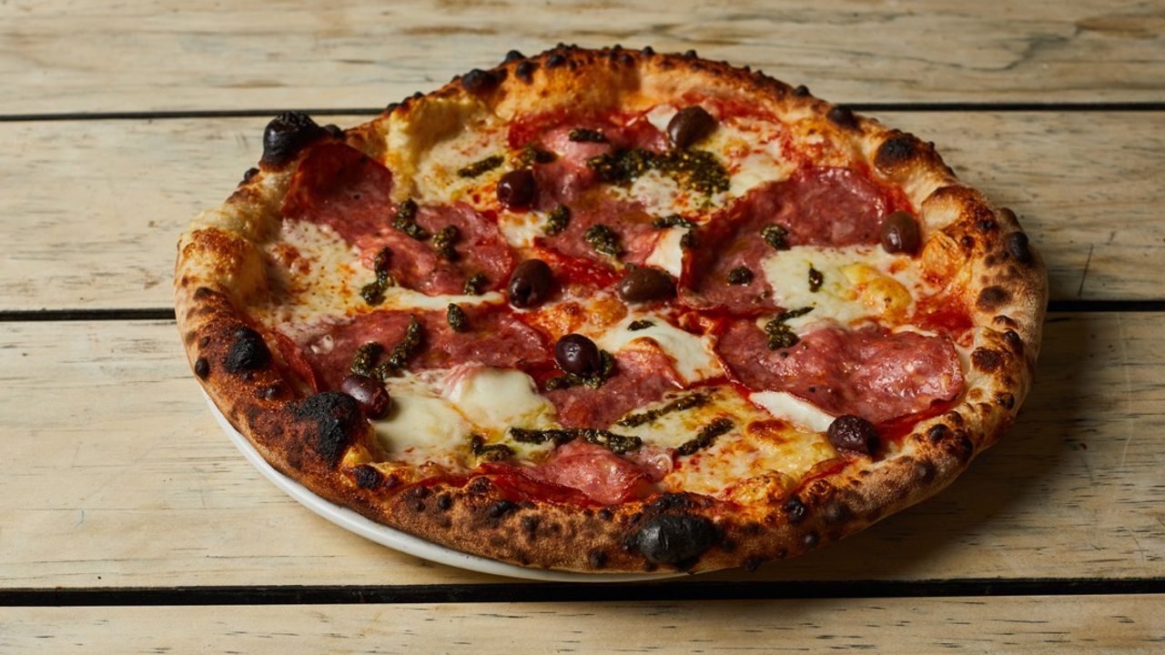 Pizza Soppressa