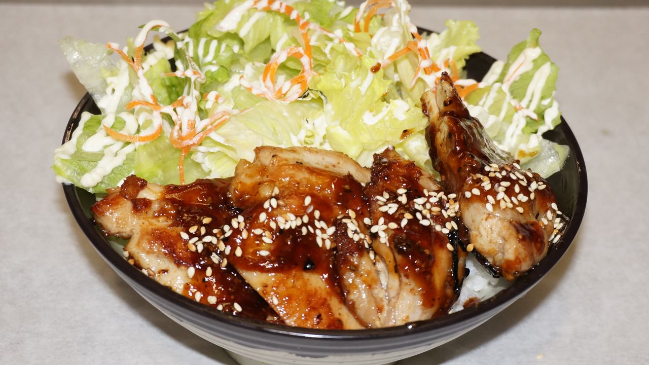 Black Pepper Chicken Don