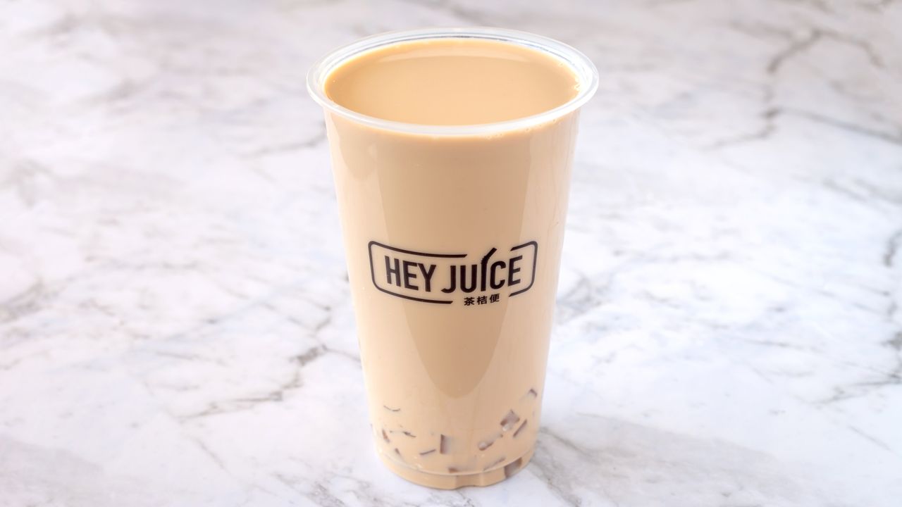 Milk Tea with Coconut Jelly (990KJ)