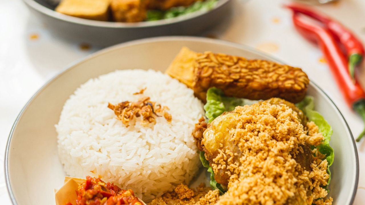 Ayam Penyet