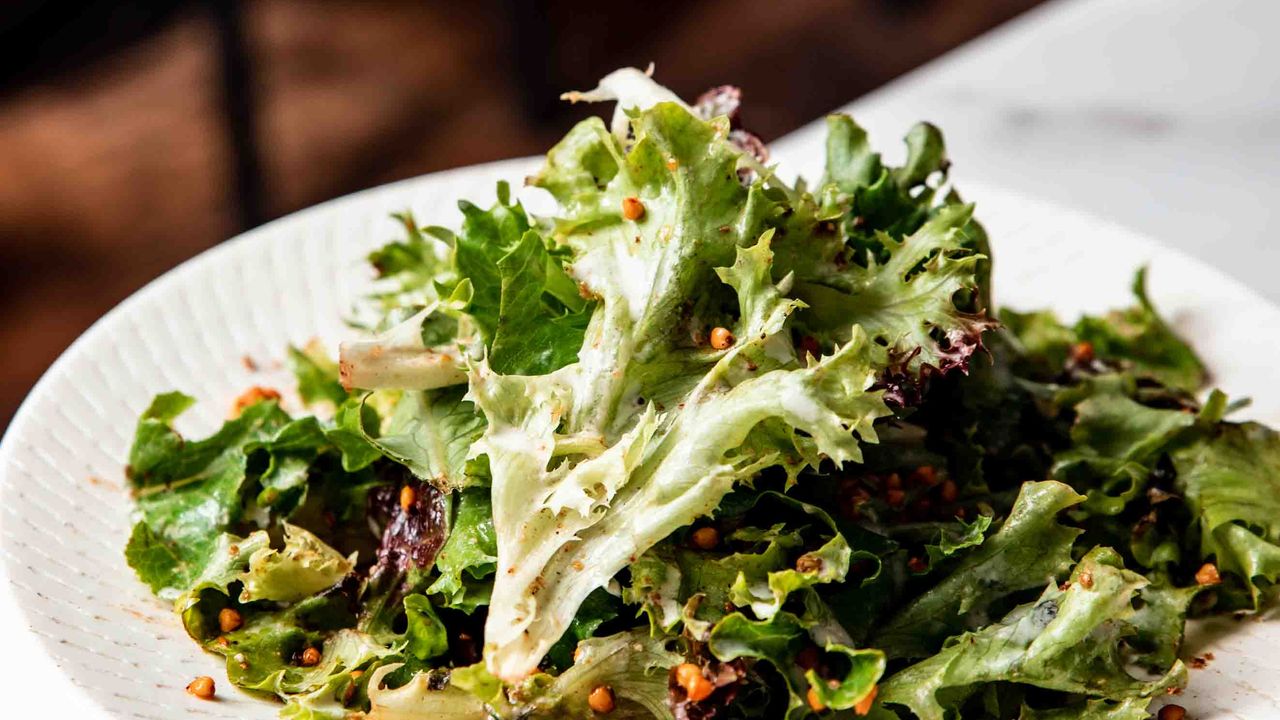 Seasonal Leaf Salad
