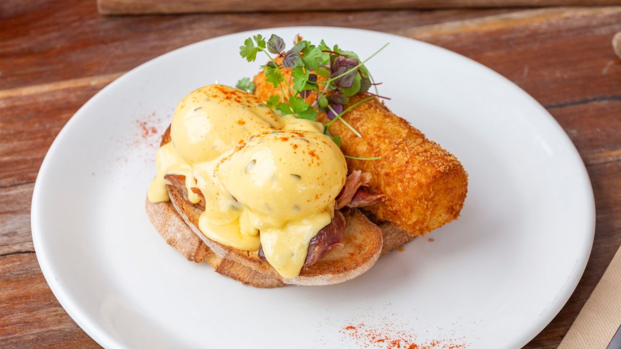 Eggs Benedict