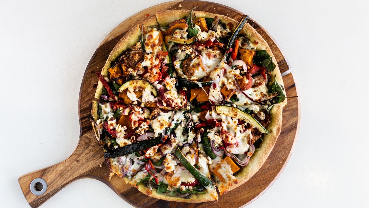 Regular Roasted Vegetables Pizza