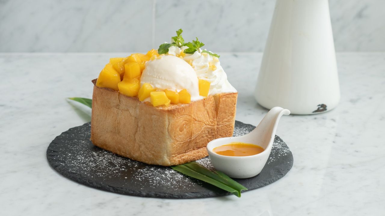 Mango Delight Toast